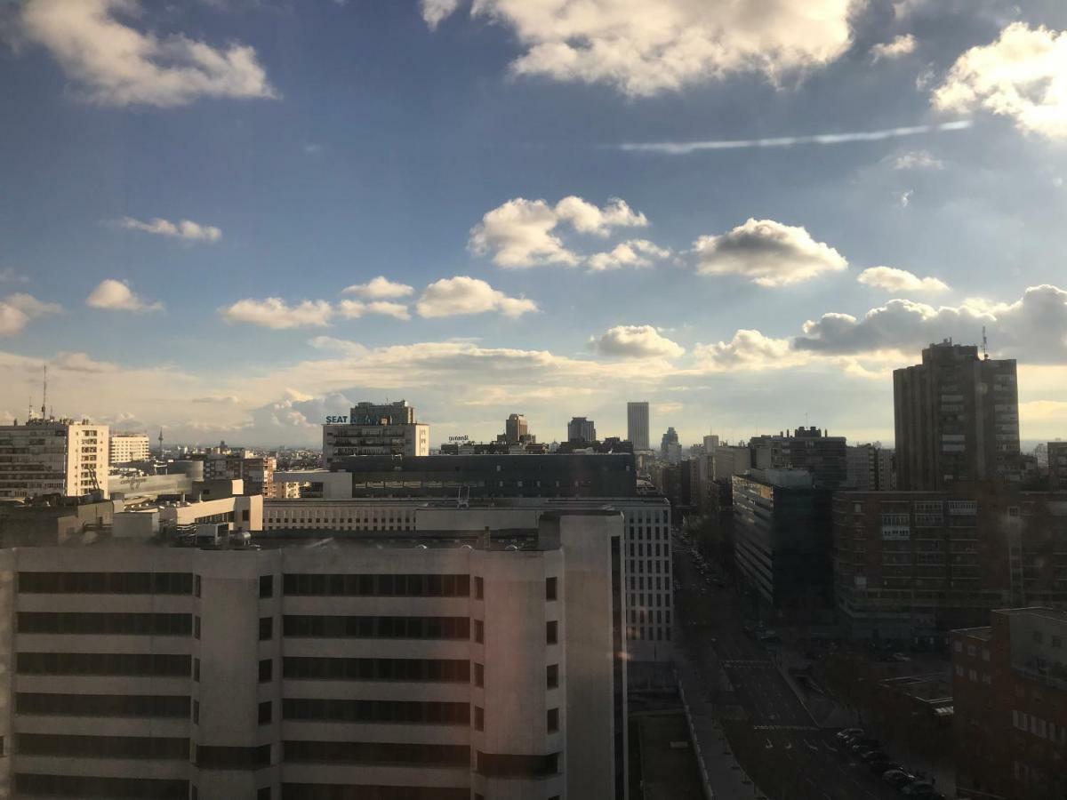 Nirvana Hotell Madrid Eksteriør bilde